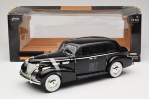 Cadillac Fleetwood Series 75 The Godfather Jada 1:18 91199 Metal — zdjęcie 6 z 6
