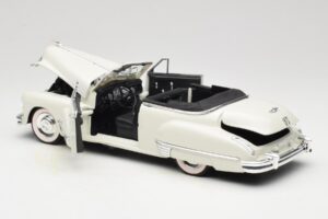 Cadillac Series 62 Kabriolet Biały Anson 1:18 30335 Metal — zdjęcie 5 z 8