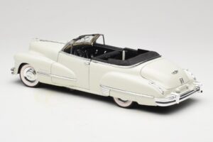 Cadillac Series 62 Kabriolet Biały Anson 1:18 30335 Metal — zdjęcie 7 z 8