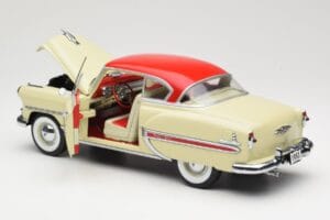 Chevrolet Bel Air Beżowy Sun Star 1:18 1600 Metal — zdjęcie 5 z 8