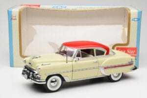 Chevrolet Bel Air Beżowy Sun Star 1:18 1600 Metal — zdjęcie 8 z 8