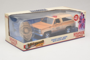 Chevrolet Blazer K5 Policja Stranger Things Metals Diecast 1:24 31111-24 Metal — zdjęcie 2 z 3
