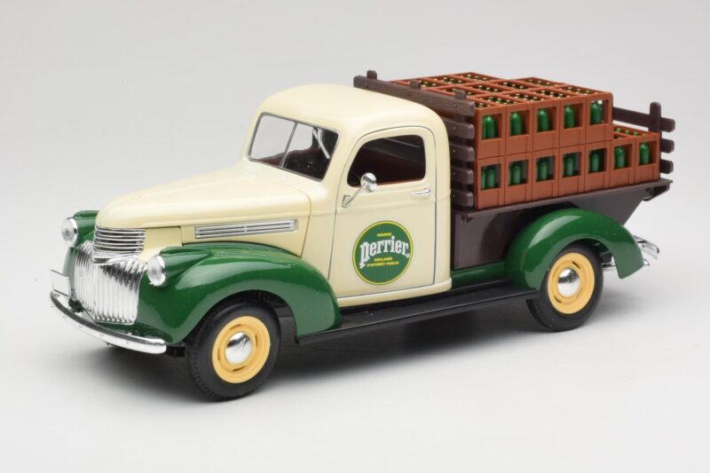 Chevrolet Brasseur Perrier Delivery Van Zielony Solido 1:18 203243 Metal