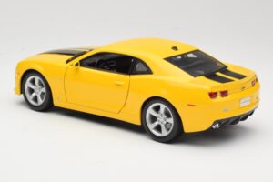 Chevrolet Camaro SS RS Żółty Maisto 1:18 31173 Metal — zdjęcie 7 z 8
