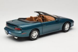 Chevrolet Camaro Z28 Kabriolet Zielony American Muscle 1:18 7231D0 Metal — zdjęcie 3 z 8