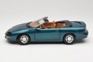 Chevrolet Camaro Z28 Kabriolet Zielony American Muscle 1:18 7231D0 Metal — zdjęcie 4 z 8