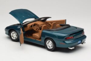Chevrolet Camaro Z28 Kabriolet Zielony American Muscle 1:18 7231D0 Metal — zdjęcie 5 z 8