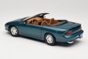 Chevrolet Camaro Z28 Kabriolet Zielony American Muscle 1:18 7231D0 Metal — zdjęcie 7 z 8