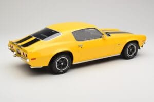 Chevrolet Camaro Z28 RS Daytona Yellow Otto 1:12 G085 Żywica — zdjęcie 2 z 6