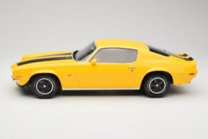 Chevrolet Camaro Z28 RS Daytona Yellow Otto 1:12 G085 Żywica — zdjęcie 3 z 6