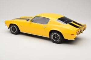 Chevrolet Camaro Z28 RS Daytona Yellow Otto 1:12 G085 Żywica — zdjęcie 5 z 6