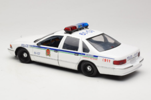Chevrolet Caprice Kanada Policja UT Models 1:18 21023 Metal — zdjęcie 7 z 8