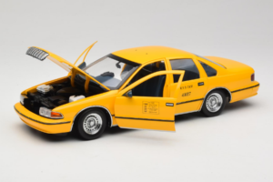 Chevrolet Caprice Taksówka NYC UT Models 1:18 180142095-O1 Metal — zdjęcie 2 z 8