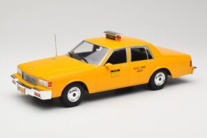 Chevrolet Caprice Żółty Taxi MCG 1:18 MCG18038 Metal