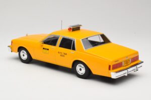 Chevrolet Caprice Żółty Taxi MCG 1:18 MCG18038 Metal — zdjęcie 5 z 6
