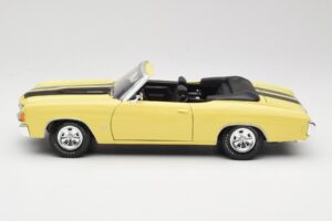 Chevrolet Chevelle SS 454 Żółty Maisto 1:18 531890 Metal — zdjęcie 4 z 8