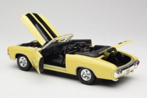 Chevrolet Chevelle SS 454 Żółty Maisto 1:18 531890 Metal — zdjęcie 5 z 8