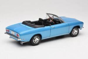 Chevrolet Corvair Monza Kabriolet Niebieski Road Signature 1:18 92498 Metal — zdjęcie 3 z 8