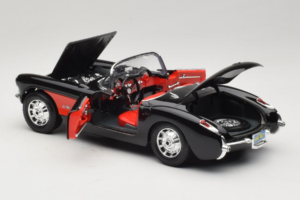 Chevrolet Corvette C1 Czarny & Czerwony Bburago 1:18 3034-M1 Metal — zdjęcie 5 z 8