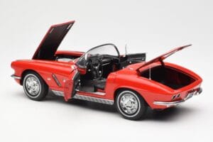 Chevrolet Corvette C1 Kabriolet Roman Czerwony AUTOart 1:18 71102 Metal — zdjęcie 5 z 8
