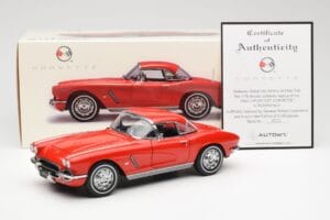 Chevrolet Corvette C1 Kabriolet Roman Czerwony AUTOart 1:18 71102 Metal — zdjęcie 8 z 8