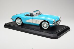 Chevrolet Corvette C1 Hard Top Niebieski Solido 1:12 1202-M1 Metal — zdjęcie 6 z 8