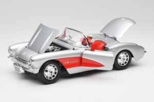 Chevrolet Corvette C1 Srebrny & Czerwony Bburago 1:18 3024-M1 Metal — zdjęcie 2 z 8