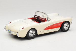 Chevrolet Corvette C1 Biały & Czerwony Bburago 1:18 3024-M3 Metal — zdjęcie 3 z 8