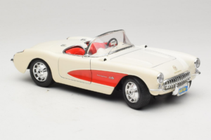 Chevrolet Corvette C1 Biały & Czerwony Bburago 1:18 3024-M3 Metal — zdjęcie 6 z 8