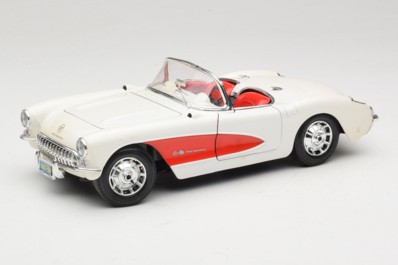 Chevrolet Corvette C1 Biały & Czerwony Bburago 1:18 3024-M3 Metal