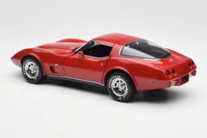 Chevrolet Corvette C3 Czerwony UT Models 1:18 21073 Metal — zdjęcie 7 z 8