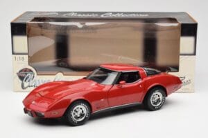 Chevrolet Corvette C3 Czerwony UT Models 1:18 21073 Metal — zdjęcie 8 z 8