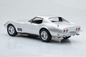 Chevrolet Corvette C3 Srebrny Norev 1:18 189032 Metal — zdjęcie 5 z 6