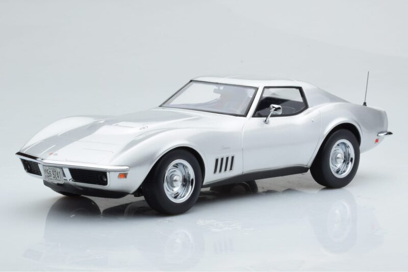 Chevrolet Corvette C3 Srebrny Norev 1:18 189032 Metal