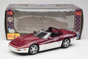 Chevrolet Corvette C4 Indy 500 Pace Car Maisto 1:18 56011 Metal — zdjęcie 8 z 8