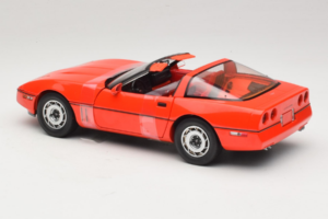 Chevrolet Corvette C4 Larry Sellers Big Lebowski Movie Car GreenLight 1:18 13533 Metal — zdjęcie 5 z 6
