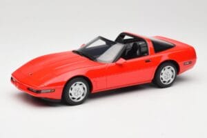 Chevrolet Corvette C4 Torch Red GT Spirit 1:18 GT537 Żywica