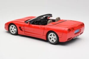 Chevrolet Corvette C5 Kabriolet Czerwony Bburago 1:18 3076 Metal — zdjęcie 7 z 8