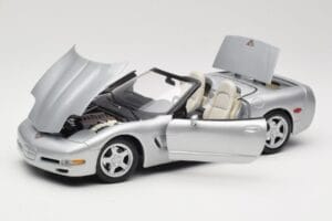 Chevrolet Corvette C5 Kabriolet Srebrny Maisto 1:18 50317 Metal — zdjęcie 2 z 8