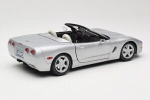 Chevrolet Corvette C5 Kabriolet Srebrny Maisto 1:18 50317 Metal — zdjęcie 3 z 8