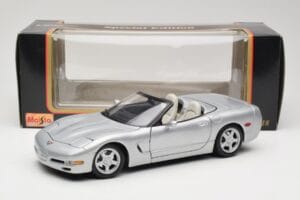 Chevrolet Corvette C5 Kabriolet Srebrny Maisto 1:18 50317 Metal — zdjęcie 8 z 8