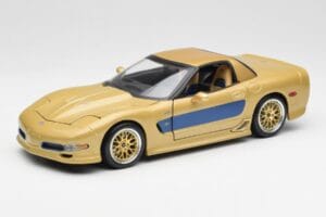 Chevrolet Corvette C5 Guldstrand Signature Edition Złoty Maisto 1:18 31657 Metal