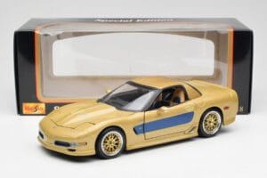 Chevrolet Corvette C5 Guldstrand Signature Edition Złoty Maisto 1:18 31657 Metal — zdjęcie 8 z 8