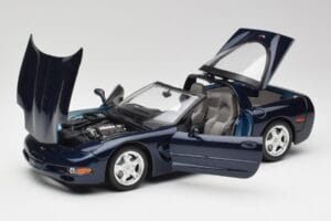 Chevrolet Corvette C5 Nassau Niebieski Bburago 1:18 30166 Metal — zdjęcie 2 z 8