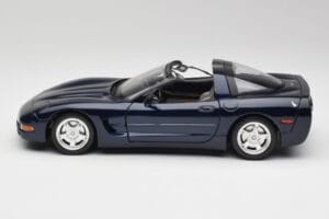 Chevrolet Corvette C5 Nassau Niebieski Bburago 1:18 30166 Metal — zdjęcie 4 z 8