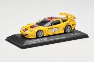 Chevrolet Corvette C5-R #3 R. Fellows / J. O'Connell / O. Gavin ALMS Petit Le Mans 2002 Minichamps 1:43 400021493 Metal — zdjęcie 2 z 4