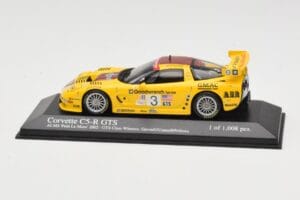 Chevrolet Corvette C5-R #3 R. Fellows / J. O'Connell / O. Gavin ALMS Petit Le Mans 2002 Minichamps 1:43 400021493 Metal