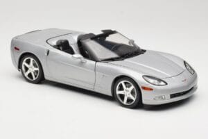 Chevrolet Corvette C6 Kabriolet Srebrny Hot Wheels 1:18 B6052 Metal — zdjęcie 6 z 8