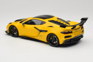 Chevrolet Corvette C8 ZR1 Żółty GT Spirit 1:18 GT528 Żywica — zdjęcie 5 z 6