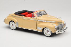 Chevrolet Deluxe Kabriolet Beżowy Eagle Collectibles 1:18 3022518 Metal — zdjęcie 6 z 8